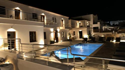 Milos Hotel | La vie luxury suites