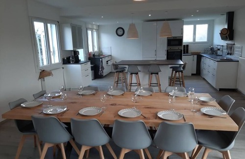 Fouesnant Villa | La Villa du Cap - indoor pool - billiards