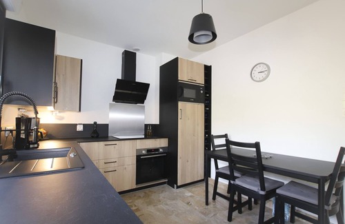 Ergue-Gaberic Villa | La villa du jet 2 kilometers from downtown Quimper