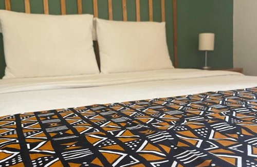 Conakry Cama Y Desayuno | LA VILLA M