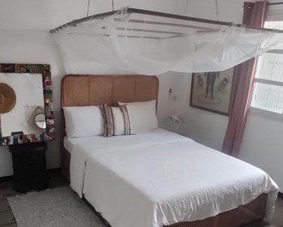Lome Cama Y Desayuno | La Villa Tcha Tcha