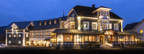 Feudingen Hotel | Lahntalhotel Feudingen