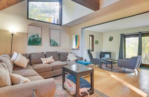 Fairfax Casa | Lake and Trail Access On-Site! Fairfax Hideaway