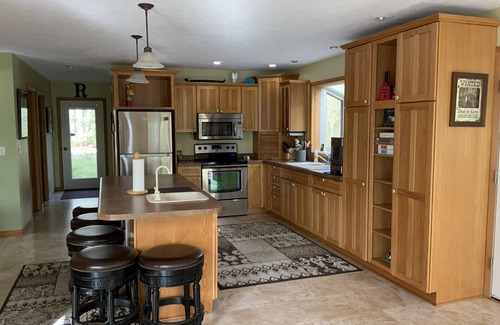 Ely Cabina | Lake cabin on 5 acres and 780' of shoreline on an island with panoramic views.
