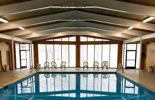 Cadillac Hotel | Lake Cadillac Resort