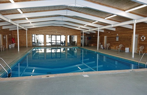 Cadillac Hotel | Lake Cadillac Resort