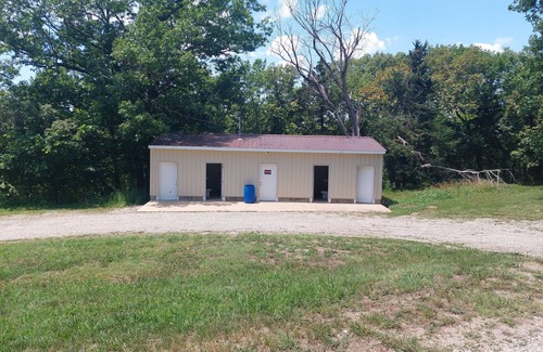 Centerville Alquiler De RV | Lake Chaparral Campsite