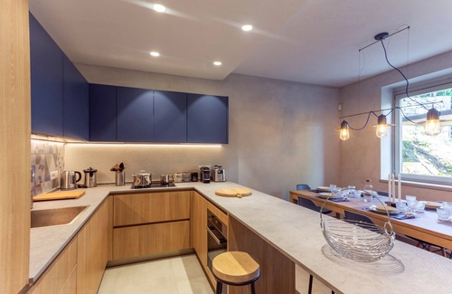 Castiglione d'Intelvi Casa | Lago de Como - Villa con hidromasaje entre lujo y naturaleza.