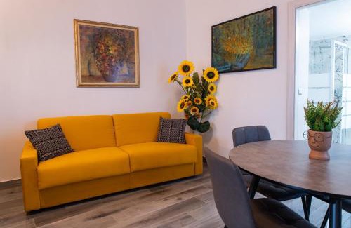 Abbadia Lariana Apartamento | Lake Como - 3 min Walk from Beach - New Flat for 6 Guests