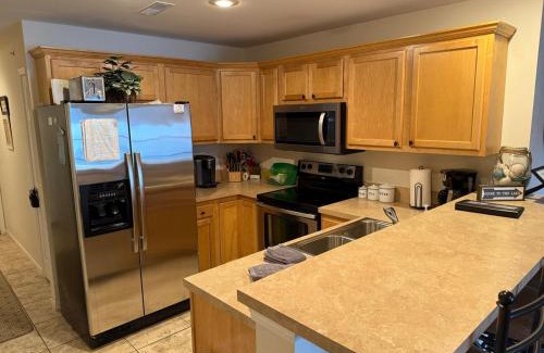 Camdenton Apartamento | Lake Front and Calm Waters at Miramar 3BR 2BA