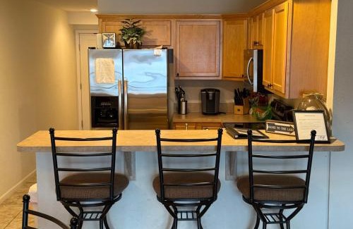 Camdenton Apartamento | Lake Front and Calm Waters at Miramar 3BR 2BA