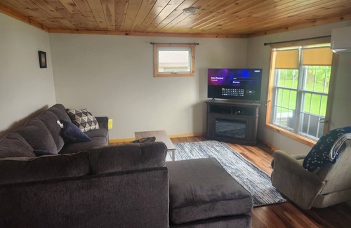 Cape Vincent Cabina | Lake front retreat on Blue Bill Bay