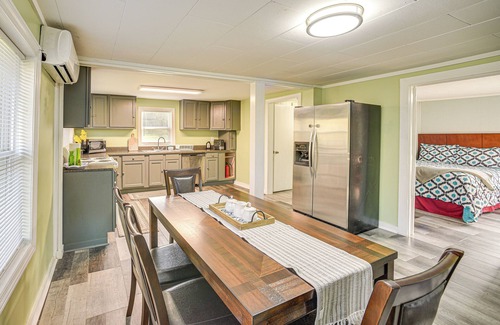 Guntersville Casa | Lake Guntersville Home: 1 Mi to Boat Ramp!