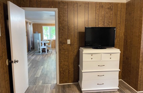 Liberty Hill Cabaña | Lake Life at Wateree w/ Private Dock-Close to Marina