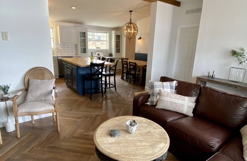 Gloversville Casa | Lake Mayfield Retreat - Beautiful Lakefront Property!