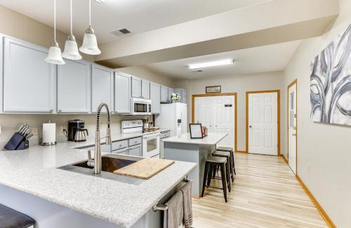 Lake Mills Apartamento | Lake Mills Retreat 1 Mi to Beaches and Dining!