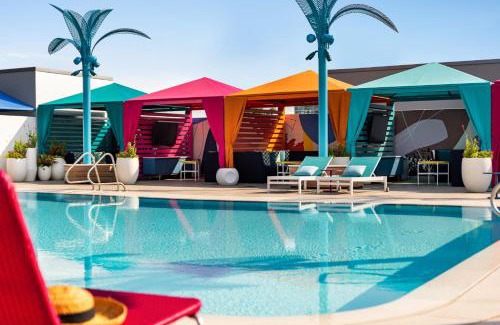 Lake Nona Medical City Hotel | Lake Nona Wave Hotel