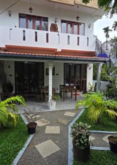 Kathaluwa Hotel | Lake & Ocean Villa ahangama