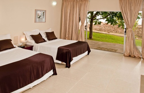 Siavonga Hotel | Lake Safari Lodge