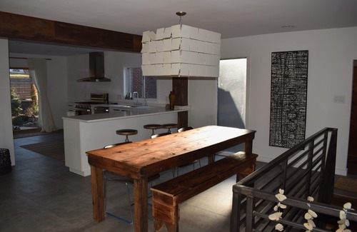 Miller Beach Casa | Lake Shore Beach House. Al otro lado del callejón de nuestra impresionante playa.