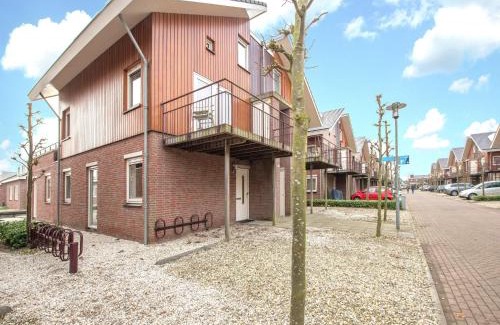 Municipality of Uitgeest Apartamento | Lake View apartment with dishwasher close to Amsterdam