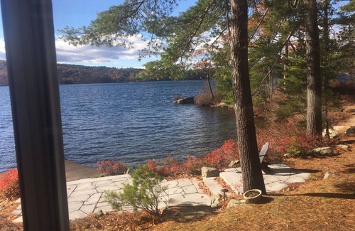 Meredith Casa | Cabaña frente al lago de Meredith Bay con cala privada y 300 'de frente al lago