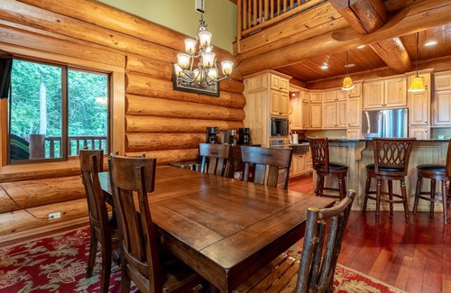 Idlewild Cabina | Lakefront Cabin | Game RM, Pier, Insane Fishing!