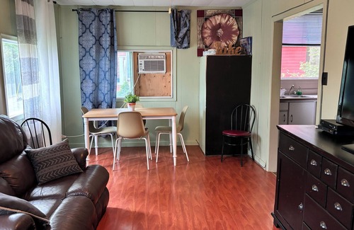 Norland Cabaña | Lakefront Hideaway Resort