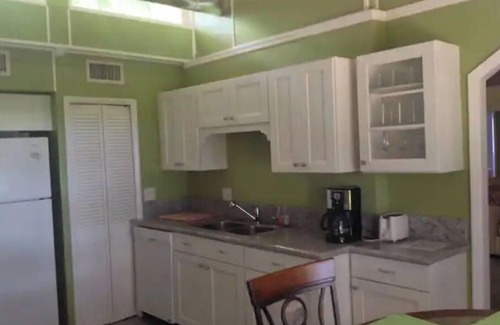 Forest City Casa | LAKEFRONT HOME NEAR ALL ATTRACTIONS