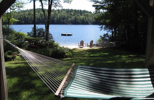 Sutton Casa | Casa frente al lago con playa privada!