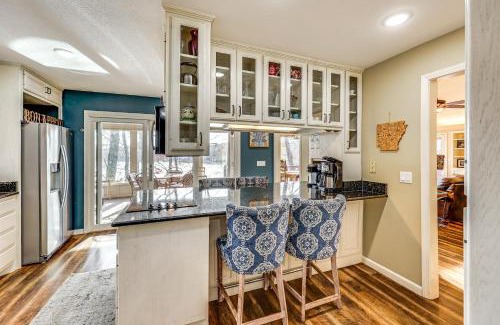 Hot Springs Village Casa | Lakefront Hot Springs Village Home with Private Dock