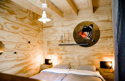 Grou Cabina | Lakefront Nature House with own shared dock in Friesland: Ljurk