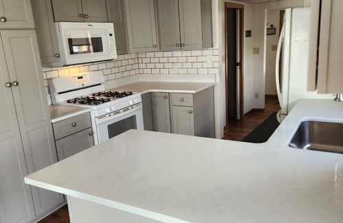 Madison-on-the-Lake Casa | Propiedad frente al lago, para familias y mascotas