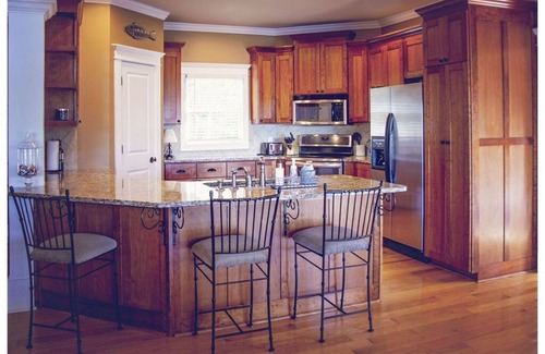 Eatonton Casa | Lakefront Retreat w/ Big Water Views, Private Dock, & Fire Pit!