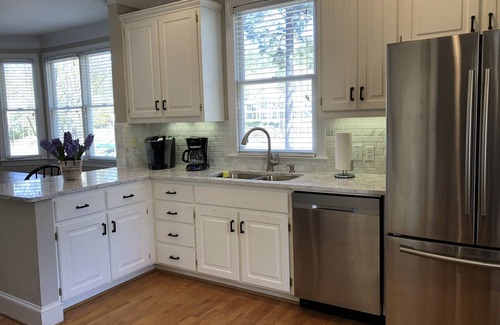 Lake Oconee Casa | Lakefront Reynolds - 2 kayaks, 2 Paddleboards, privilegios de golf, cocina actualizada