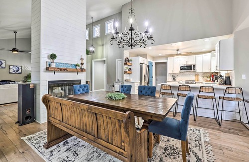 Rogers Casa | Lakefront Rogers Getaway w/ Hot Tub & Deck!