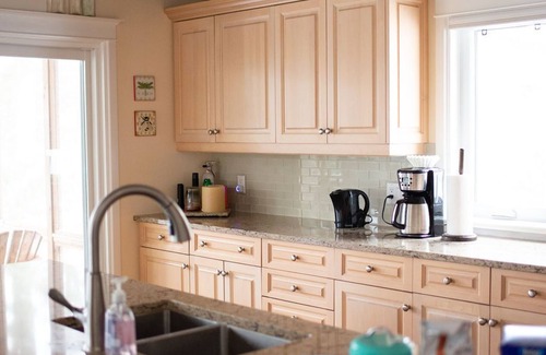 Grey Highlands Cabaña | Espectáculo frente al lago en Beaver Valley / Lake Eugenia