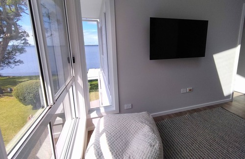 Gorokan Casa | Lakeside Haven Waterfront NSW Central Coast