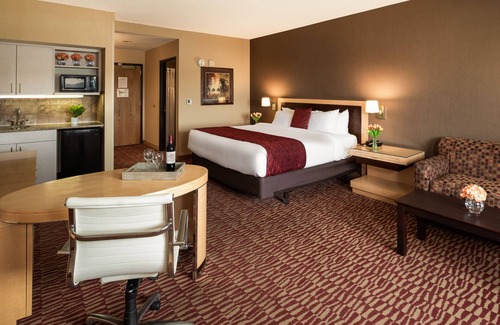 Osceola Hotel | Lakeside Hotel Casino