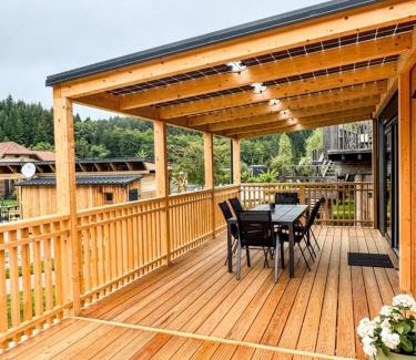 Sankt Michael bei Bleiburg Complejo | Lakeside Petzen Glamping