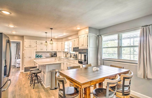 Lakeview Casa | ¡NUEVO! Lakeview Home - ��A 1 milla del lago Bull Shoals!