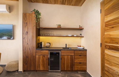 Carmen Hotel | LALOON Luxury Suites - Adults Only