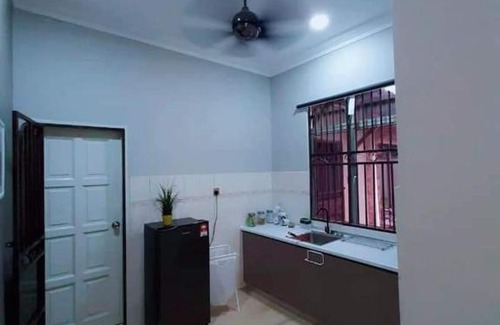 Seremban Casa | LamanAureliaMUSLIM Homestay with Private Pool