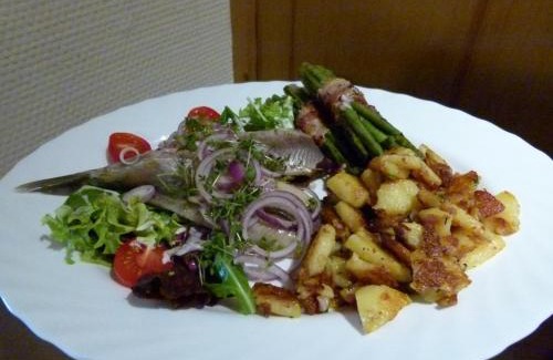 Kredenbach Hotel | Landgasthof & Hotel "Merje"