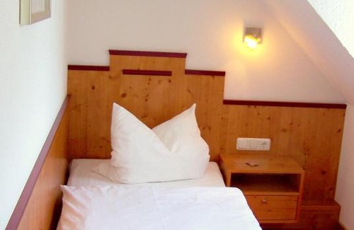 Dietenhofen Hotel | Landgasthof Schwarzer Adler GbR