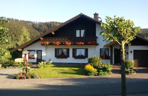 Zueschen Hotel | Landhaus Florian