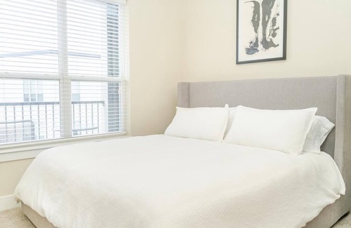 Beachwood Apartamento | Landing at The Aster - 1 Bedroom in Downtown Beachwood