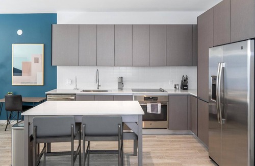 Wimauma Apartamento | Landing | Modern 1BD, Clubhouse, Pool