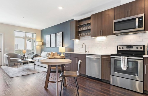 Freeport Apartamento | Landing | Incredible 2BD, Game Room, Clubhouse