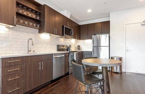 Freeport Apartamento | Landing | Incredible 2BD, Game Room, Clubhouse